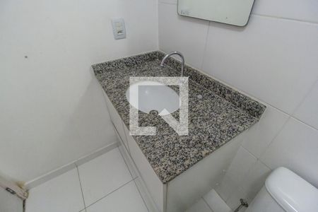 Apartamento para alugar com 68m², 2 quartos e 1 vaga Apartamento para alugar com 68m², 2 quartos e 1 vagaDetalhe do Banheiro da Suite