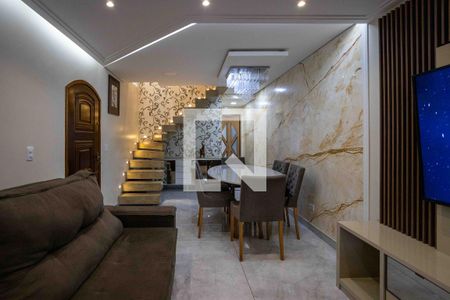 Sala de casa para alugar com 3 quartos, 340m² em Taboão, Diadema