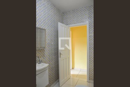 Casa à venda com 254m², 3 quartos e 3 vagasBanheiro