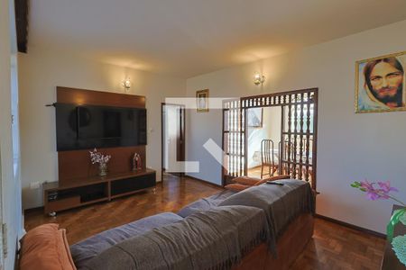 Sala de casa à venda com 5 quartos, 271m² em Santa Ines, Belo Horizonte