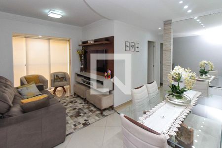 Sala de apartamento à venda com 3 quartos, 64m² em Vila Carmem, São Paulo