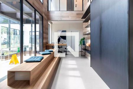 Studio à venda com 27m², 1 quarto e sem vaga Studio à venda com 27m², 1 quarto e sem vagaHall