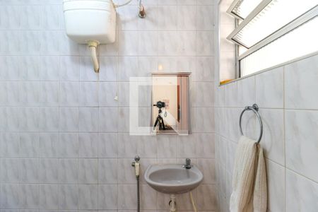 Casa à venda com 160m², 3 quartos e 2 vagas Casa à venda com 160m², 3 quartos e 2 vagasBanheiro do Quarto de Serviço 2