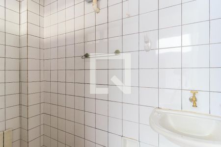 Casa à venda com 160m², 3 quartos e 2 vagas Casa à venda com 160m², 3 quartos e 2 vagasBanheiro de serviço