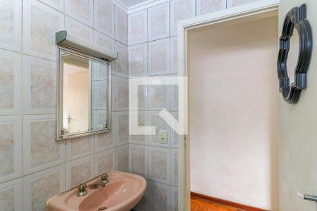 Casa à venda com 160m², 3 quartos e 2 vagas Casa à venda com 160m², 3 quartos e 2 vagasBanheiro