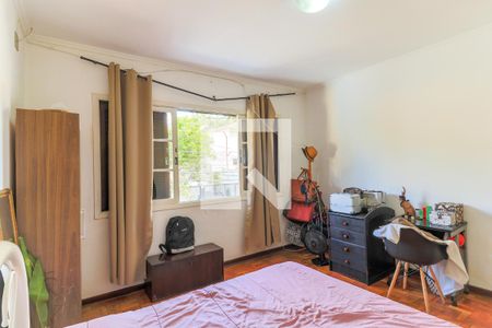 Casa à venda com 160m², 3 quartos e 2 vagas Casa à venda com 160m², 3 quartos e 2 vagasSuíte