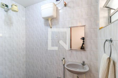 Casa à venda com 160m², 3 quartos e 2 vagas Casa à venda com 160m², 3 quartos e 2 vagasBanheiro do Quarto de Serviço 2