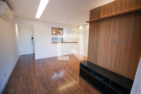 Sala de apartamento para alugar com 3 quartos, 75m² em Jardim Caboré, São Paulo