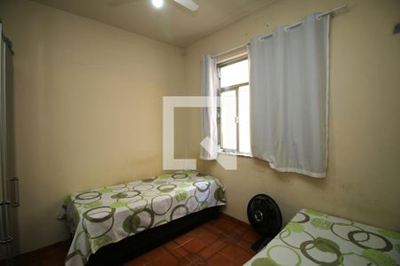 Quarto de apartamento à venda com 1 quarto, 48m² em Olaria, Rio de Janeiro