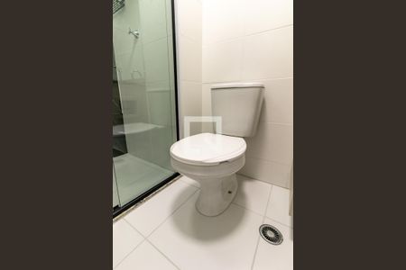 Studio para alugar com 25m², 1 quarto e sem vaga Studio para alugar com 25m², 1 quarto e sem vagaBanheiro