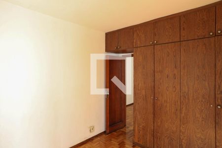 Quarto 2 de apartamento para alugar com 3 quartos, 92m² em Santo Antônio, Belo Horizonte