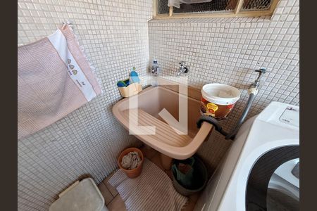 Apartamento à venda com 112m², 2 quartos e 1 vaga Apartamento à venda com 112m², 2 quartos e 1 vagaÁrea de Serviço