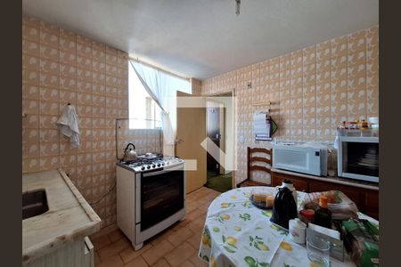 Apartamento à venda com 112m², 2 quartos e 1 vaga Apartamento à venda com 112m², 2 quartos e 1 vagaCozinha