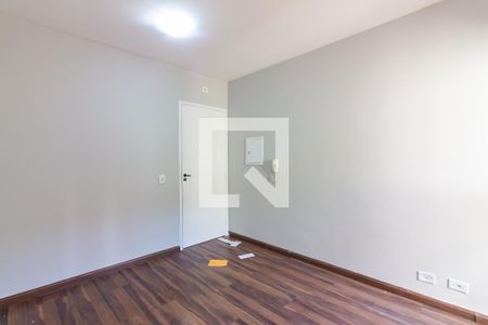 Sala  de apartamento à venda com 2 quartos, 43m² em São Pedro, Osasco