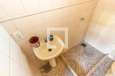 Casa para alugar com 109m², 2 quartos e 1 vagaBanheiro