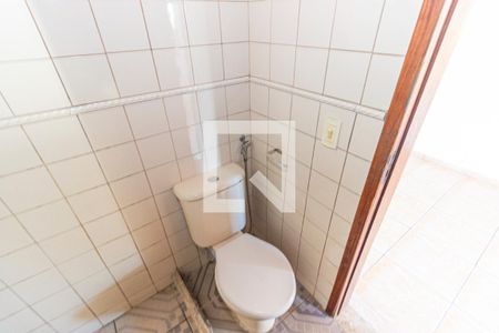 Casa para alugar com 109m², 2 quartos e 1 vagaBanheiro Quarto 2