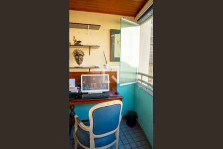 Apartamento à venda com 57m², 2 quartos e 1 vagaVaranda