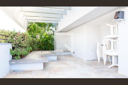 Apartamento à venda com 57m², 2 quartos e 1 vagaChurrasqueira