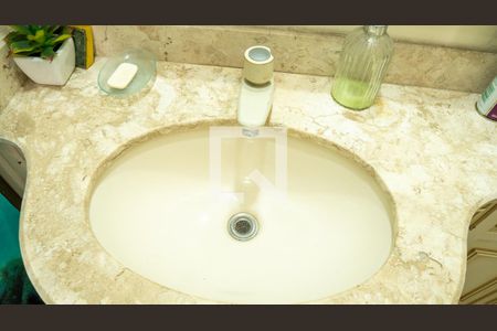 Apartamento à venda com 57m², 2 quartos e 1 vagaBanheiro