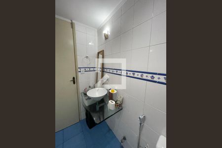 Apartamento para alugar com 55m², 2 quartos e 1 vaga Apartamento para alugar com 55m², 2 quartos e 1 vagaBanheiro