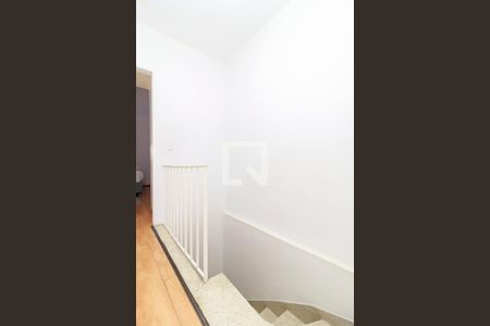 Casa à venda com 160m², 3 quartos e 2 vagas Casa à venda com 160m², 3 quartos e 2 vagasCorredor