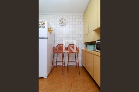 Casa à venda com 160m², 3 quartos e 2 vagas Casa à venda com 160m², 3 quartos e 2 vagasCozinha