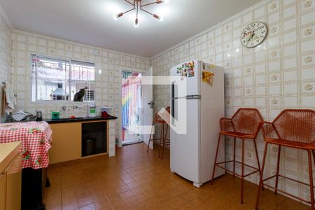 Casa à venda com 160m², 3 quartos e 2 vagas Casa à venda com 160m², 3 quartos e 2 vagasCozinha