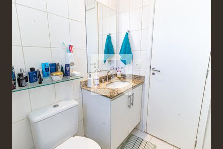 Apartamento à venda com 98m², 3 quartos e 2 vagasBanheiro da Suíte