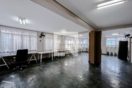 Apartamento à venda com 65m², 2 quartos e 1 vagaÁrea comum - Salão de festas