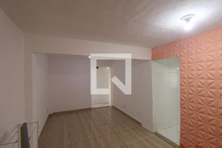 Sala de apartamento para alugar com 4 quartos, 42m² em Brasilândia, São Gonçalo