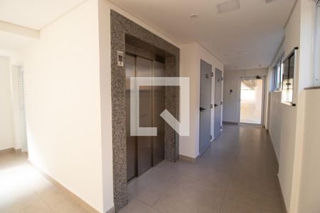 Area comum Elevador de apartamento para alugar com 1 quarto, 38m² em Vila Assunção, Santo André