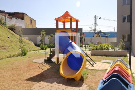 Apartamento para alugar com 35m², 2 quartos e sem vagaÁrea comum - Playground