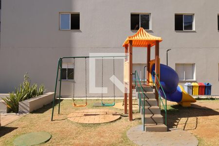 Apartamento para alugar com 35m², 2 quartos e sem vagaÁrea comum - Playground