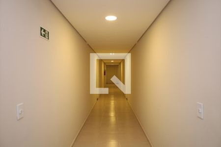 Apartamento para alugar com 35m², 2 quartos e sem vagaÁrea comum - Corredor do andar