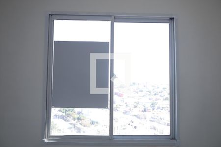 Apartamento para alugar com 35m², 2 quartos e sem vagaPlaca instalada na janela do imóvel