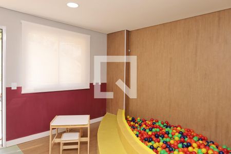 Apartamento para alugar com 35m², 2 quartos e sem vagaÁrea comum - Brinquedoteca