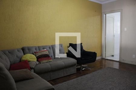 Sala de casa para alugar com 4 quartos, 130m² em Vila Claudia, São Paulo