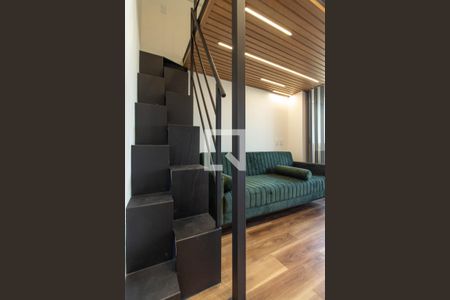 Escadas de apartamento à venda com 1 quarto, 25m² em Vila Mariana, São Paulo