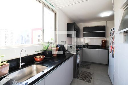 Apartamento para alugar com 97m², 2 quartos e 1 vaga Apartamento para alugar com 97m², 2 quartos e 1 vagaÁrea de Serviço