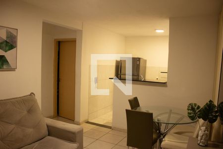 Sala de apartamento à venda com 2 quartos, 52m² em Tropical, Contagem