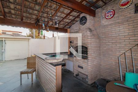 Casa à venda com 725m², 2 quartos e 3 vagasChurrasqueira