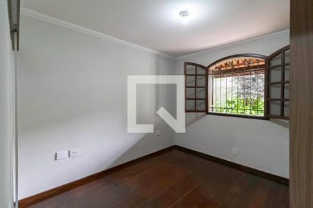 Casa à venda com 150m², 3 quartos e 2 vagas Casa à venda com 150m², 3 quartos e 2 vagasSuíte 1