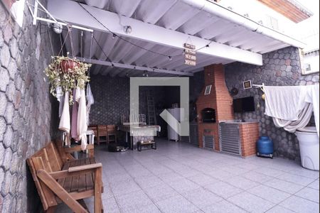 Casa à venda com 133m², 3 quartos e 2 vagasVaranda