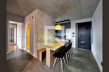 Sala de apartamento para alugar com 2 quartos, 69m² em Jardim das Acácias, São Paulo