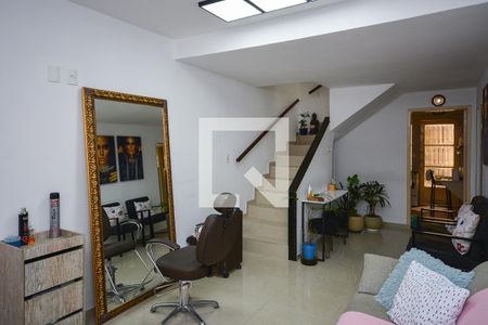 Sala de casa à venda com 2 quartos, 93m² em Vila Isa, São Paulo