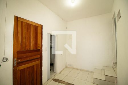 Sala de casa para alugar com 2 quartos, 80m² em Parque Ramos Freitas, São Paulo