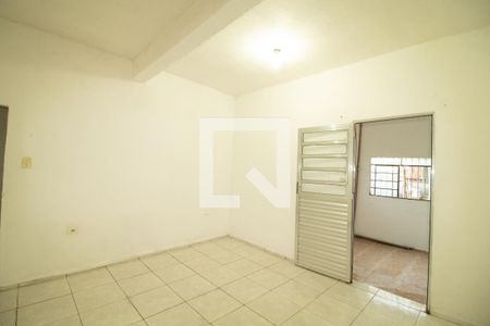 Quarto 2 de casa para alugar com 2 quartos, 80m² em Parque Ramos Freitas, São Paulo