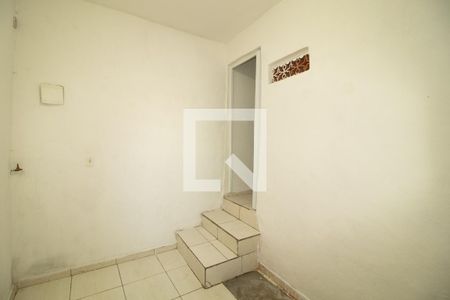 Casa para alugar com 80m², 2 quartos e sem vaga Casa para alugar com 80m², 2 quartos e sem vagaSala