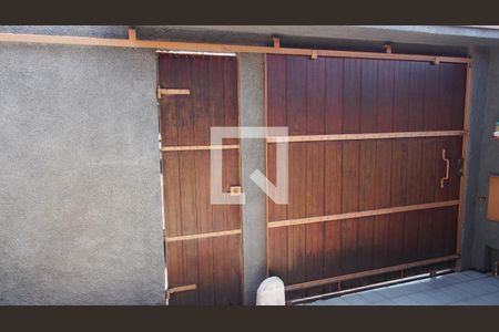 Casa à venda com 283m², 5 quartos e 6 vagasPortao