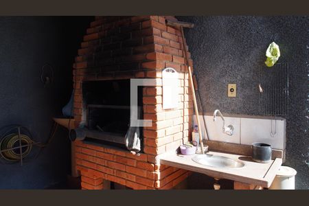 Casa à venda com 283m², 5 quartos e 6 vagasChurrasqueira